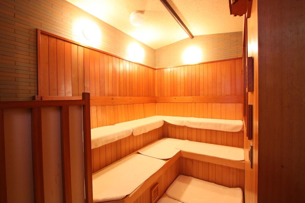 Kanazawa Manten Hotel Ekimae Exteriör bild