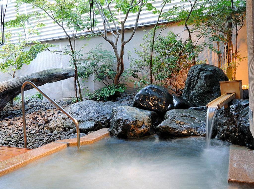 Kanazawa Manten Hotel Ekimae Exteriör bild