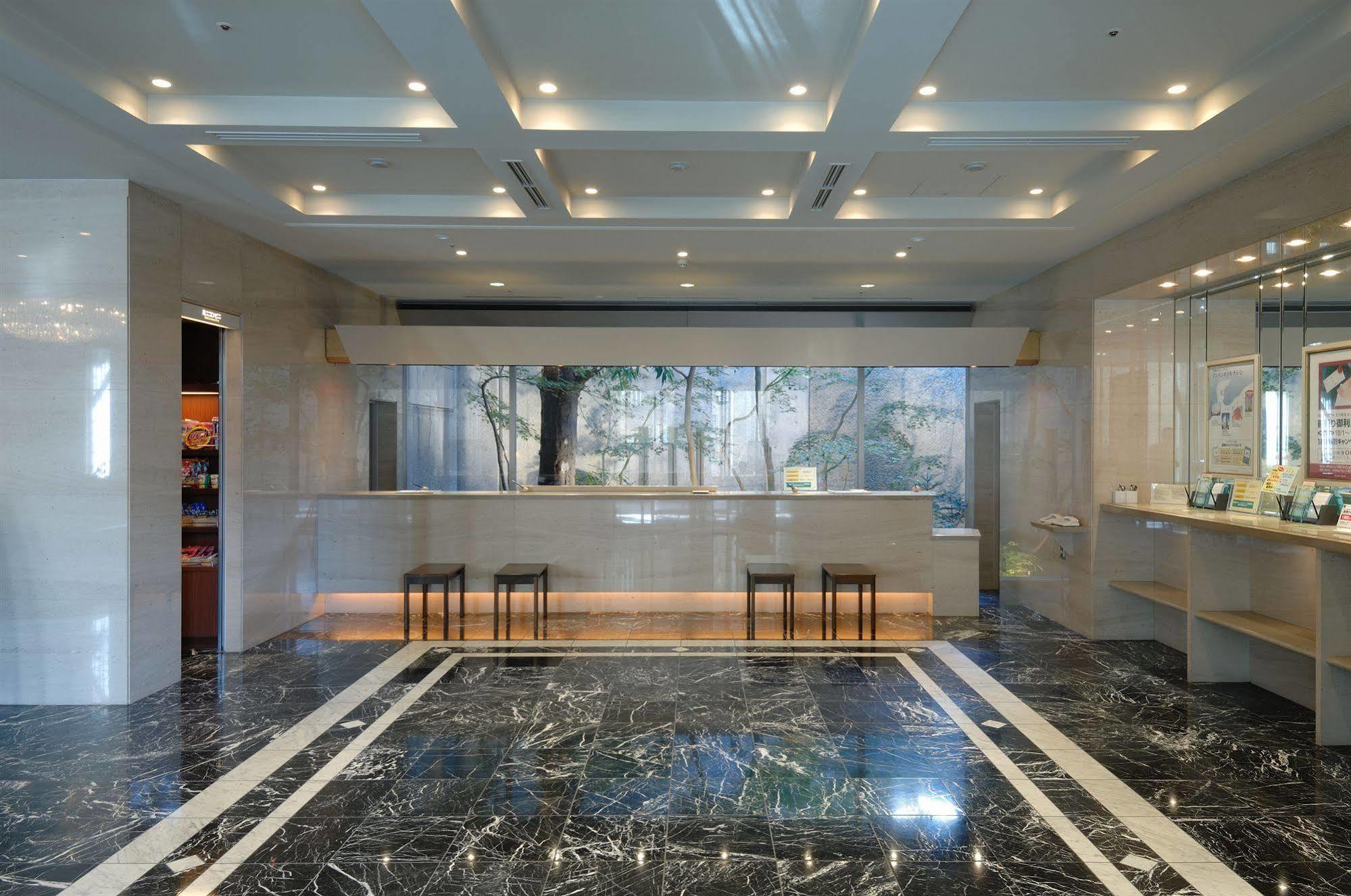 Kanazawa Manten Hotel Ekimae Exteriör bild