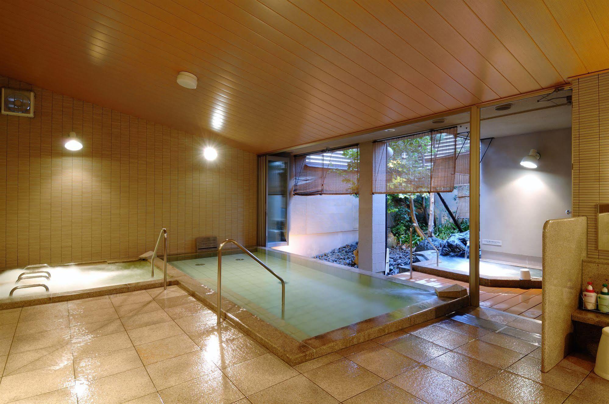 Kanazawa Manten Hotel Ekimae Exteriör bild